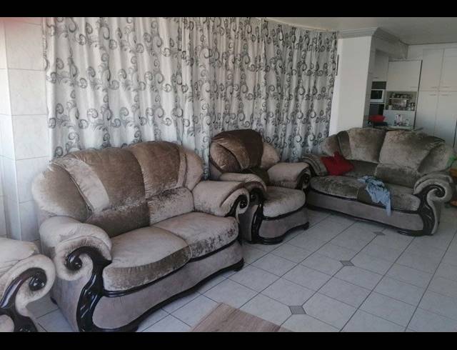 1 BEDROOM APARTMENT FOR SALE IN ESPLANADE